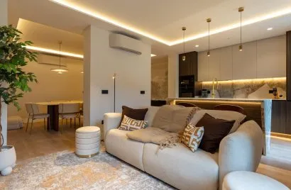 Apartamento de 3 dormitorios en Madrid, Spain No. 1576