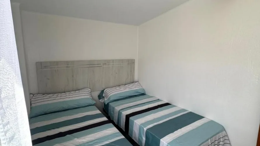 Apartamento de 2 dormitorios en Torrevieja, Spain No. 1604 № 2