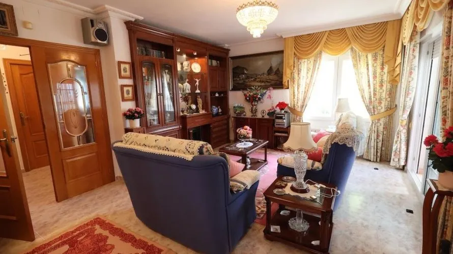 Apartamento de 5 dormitorios en Alicante, Spain No. 1556 № 23