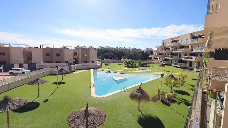 Apartamento de 2 dormitorios en La Zenia, Spain No. 1574 № 3