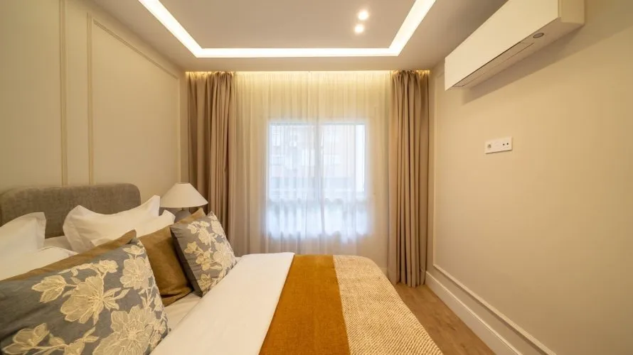 Apartamento de 3 dormitorios en Madrid, Spain No. 1596 № 3