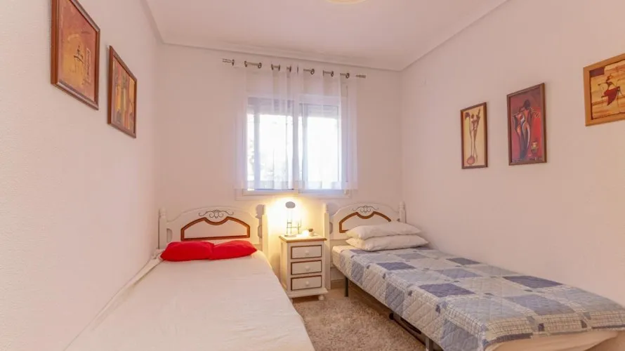 Apartamento de 1 dormitorio en Alicante, Spain No. 1718 № 9