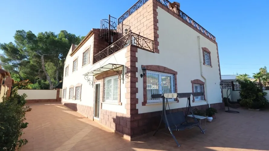 Apartamento de 5 dormitorios en Torrevieja, Spain No. 1548 № 28