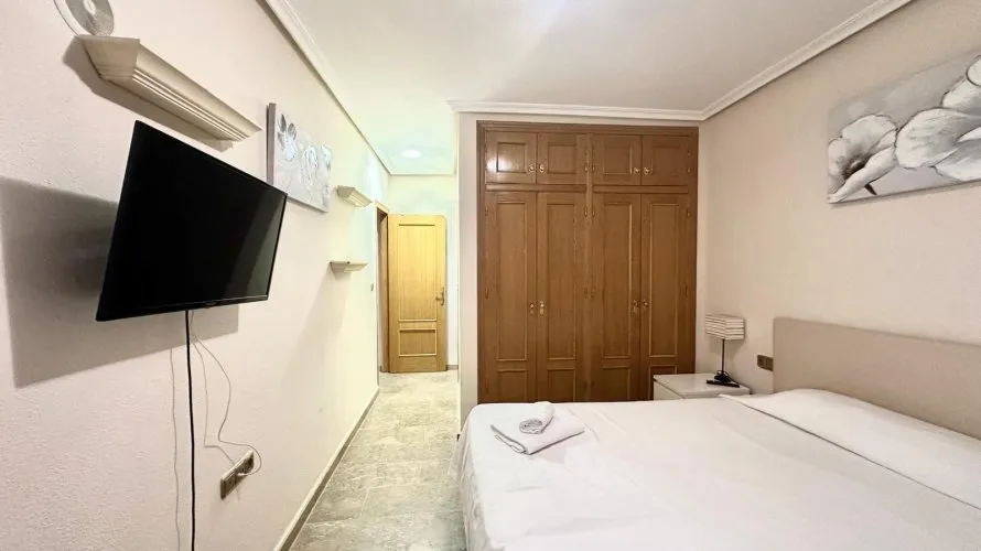 Apartamento de 3 dormitorios en Torrevieja, Spain No. 1715 № 18