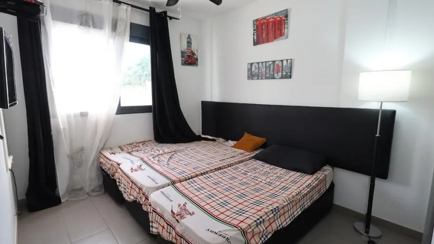 Apartamento de 2 dormitorios en La Zenia, Spain No. 1565 № 10