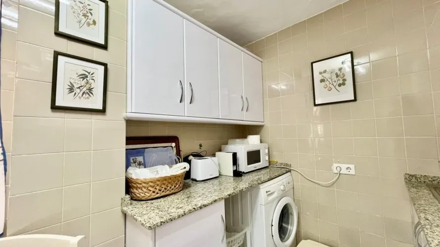 Apartamento de 3 dormitorios en Torrevieja, Spain No. 1603 № 6