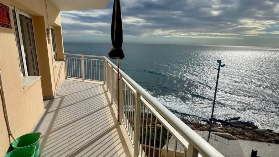 Apartamento de 4 dormitorios en Torrevieja, Spain No. 1591 № 22