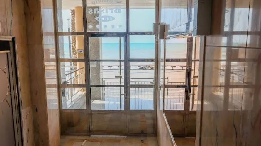 Apartamento de 1 dormitorio en Torrevieja, Spain No. 1564 № 17