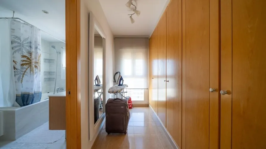 Apartamento de 4 dormitorios en Calpe, Spain No. 1554 № 8