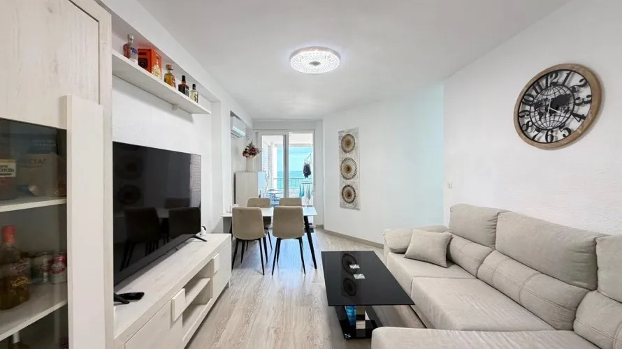 Apartamento de 3 dormitorios en Torrevieja, Spain No. 1580 № 20