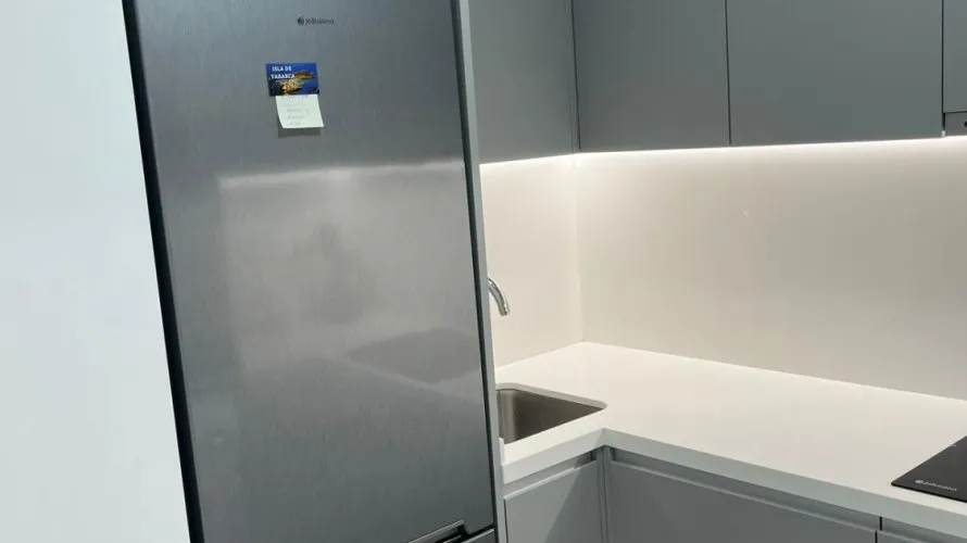 Apartamento de 1 dormitorio en Torrevieja, Spain No. 1566 № 11