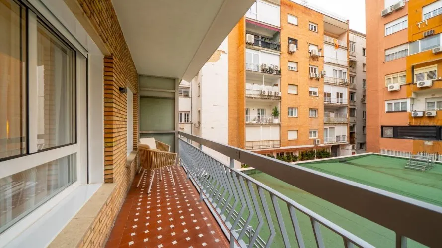 Apartamento de 3 dormitorios en Madrid, Spain No. 1596 № 14