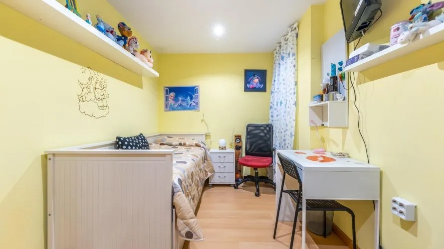 Apartamento de 3 dormitorios en Alicante, Spain No. 1568 № 21