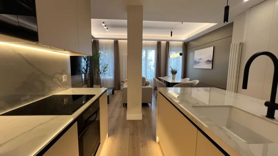 Apartamento de 2 dormitorios en Madrid, España No. 1519 № 13