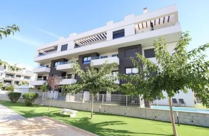 Apartamento de 2 dormitorios en Alicante, Spain No. 1522