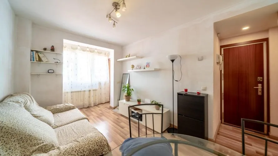 Apartamento de 2 dormitorios en Madrid, España No. 1521 № 14