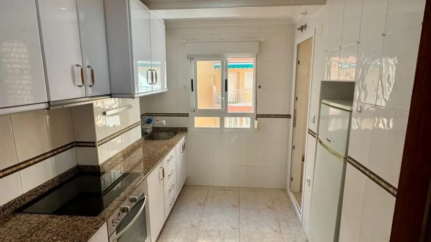 Apartamento de 4 dormitorios en Torrevieja, Spain No. 1591 № 13