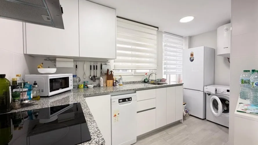 Apartamento de 3 dormitorios en Torrevieja, Spain No. 1580 № 26