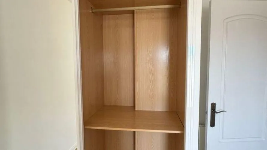 Apartamento de 2 dormitorios en Madrid, Spain No. 1539