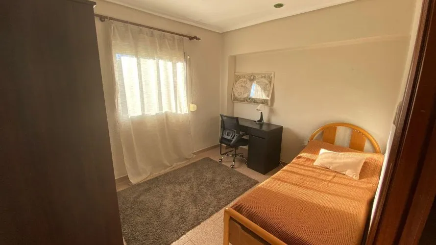 Apartamento de 2 dormitorios en Valencia, Spain No. 1717 № 6