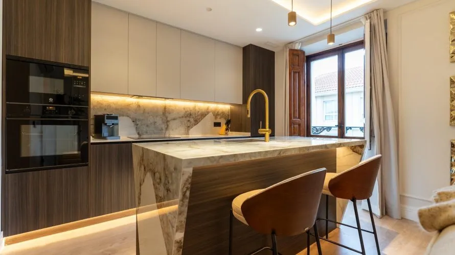 Apartamento de 3 dormitorios en Madrid, Spain No. 1576 № 10