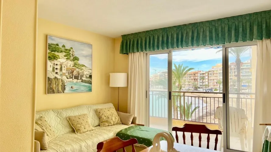 Apartamento de 3 dormitorios en Torrevieja, Spain No. 1603 № 19