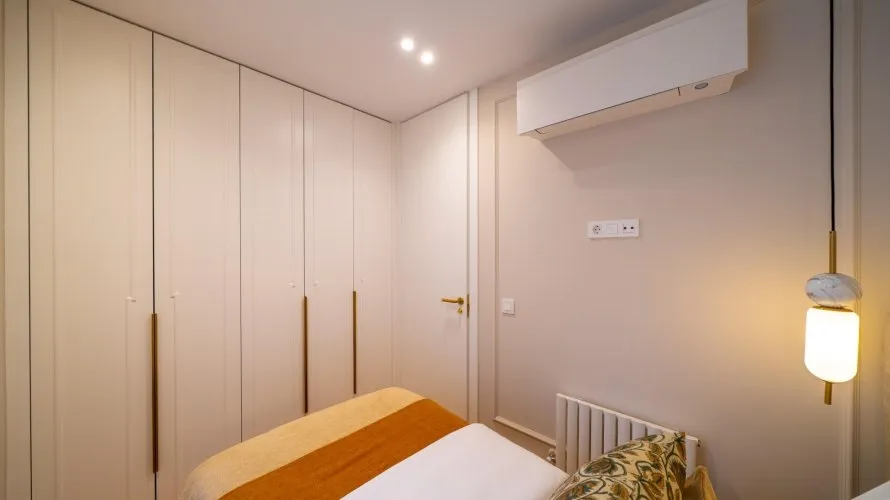 Apartamento de 3 dormitorios en Madrid, Spain No. 1596 № 7