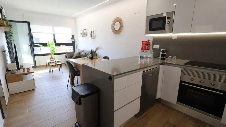 Apartamento de 2 dormitorios en Alicante, España No. 1522 № 19