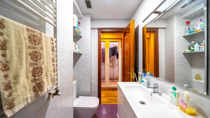 Apartamento de 2 dormitorios en Madrid, España No. 1521 № 1