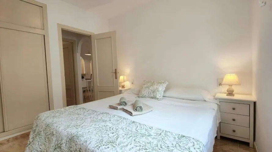 Apartamento de 2 dormitorios en Torrevieja, Spain No. 1716 № 6