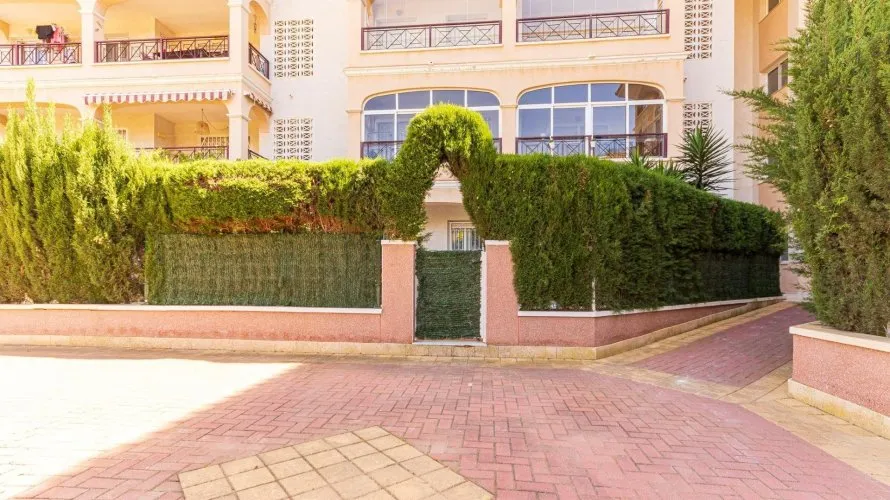Apartamento de 1 dormitorio en Alicante, Spain No. 1718 № 18