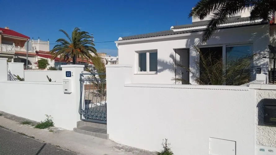 Apartamento de 3 dormitorios en Rojales, Spain No. 1593