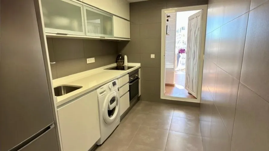 Apartamento de 2 dormitorios en Finestrat, España No. 1744 № 15