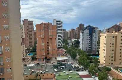 Apartamento de 2 dormitorios en Benidorm, Spain No. 1439