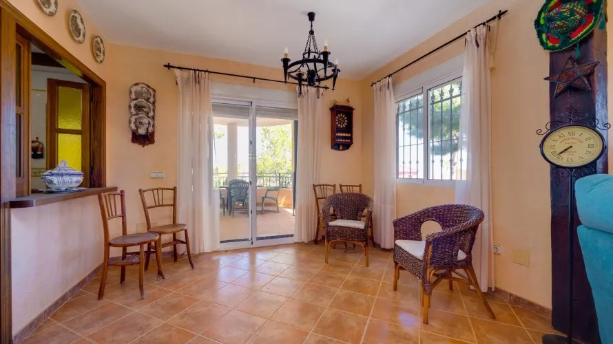 Apartamento de 300m² en San Miguel de Salinas, España No. 1755 № 3