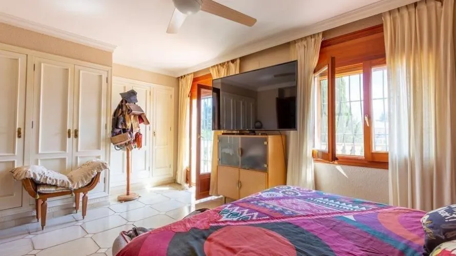 Apartamento de 4 dormitorios en Finestrat, España No. 1625 № 19