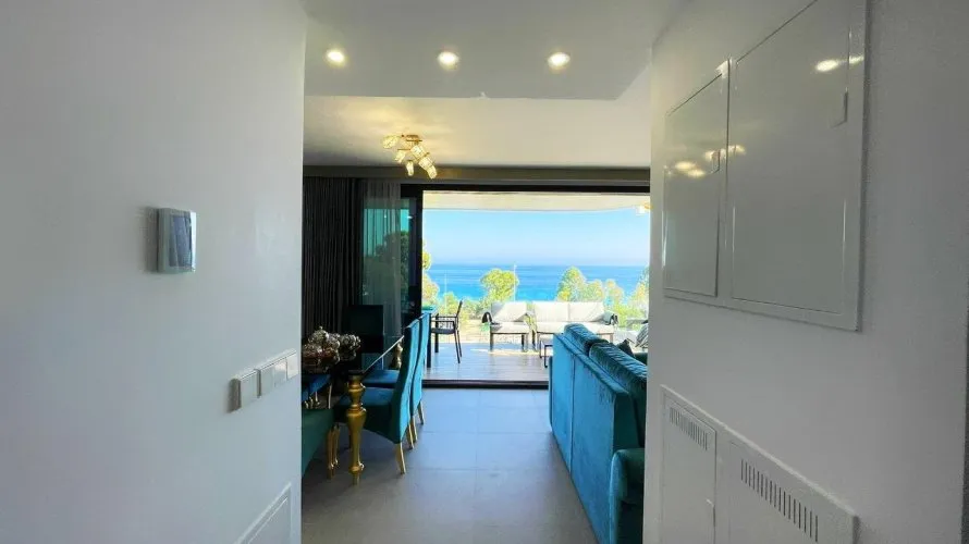 Apartamento de 3 dormitorios en Villajoyosa, España No. 1455 № 2