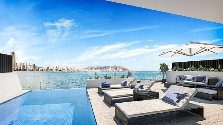 Apartamento de 4 dormitorios en Benidorm, España No. 1209 № 26