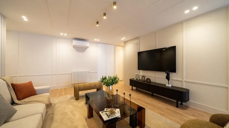 Apartamento de 3 dormitorios en Madrid, España No. 1152 № 5
