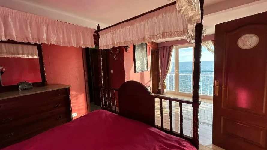Apartamento de 2 dormitorios en Benidorm, España No. 1394 № 17