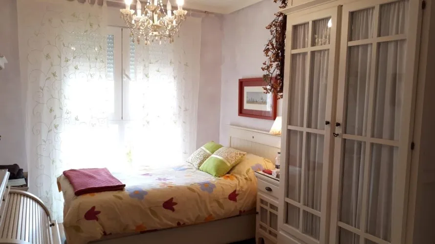Apartamento de 3 dormitorios en Alicante, España No. 1730 № 5