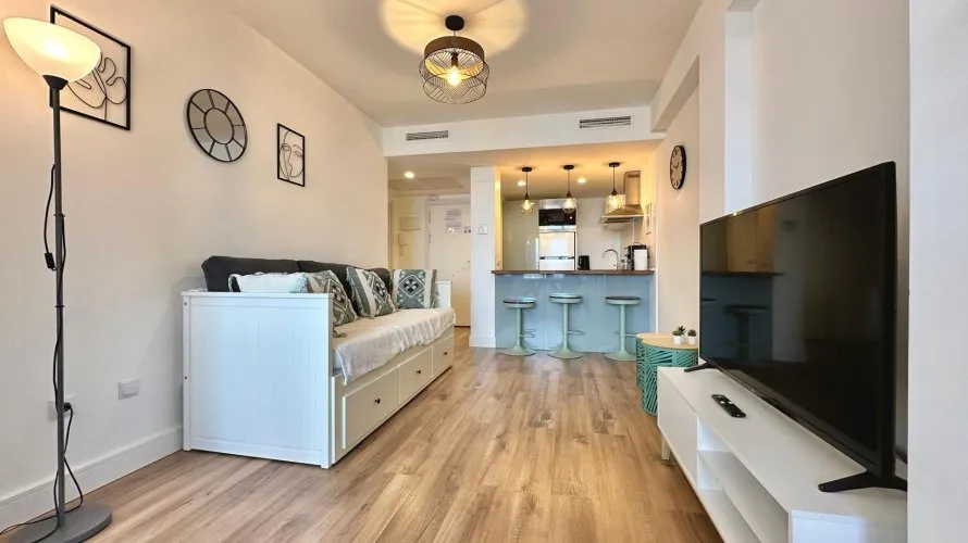 Apartamento de 1 dormitorio en Benidorm, España No. 1375 № 22