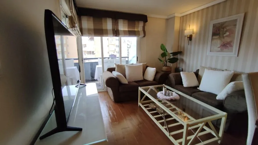 Apartamento de 2 dormitorios en Villajoyosa, España No. 1346 № 20
