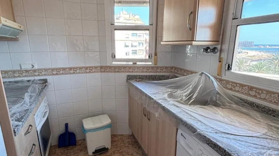 Apartamento de 1 dormitorio en Torrevieja, España No. 1143 № 24