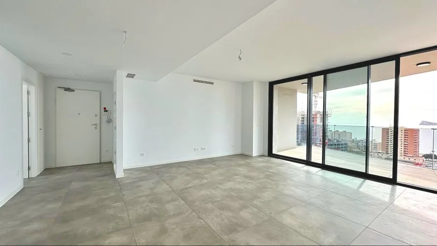 Apartamento de 2 dormitorios en Benidorm, España No. 1308 № 23