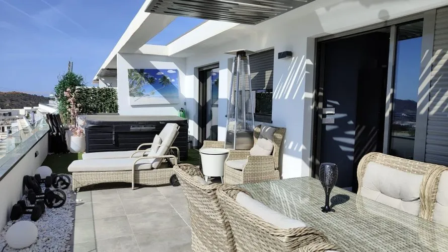 Apartamento de 2 dormitorios en Finestrat, España No. 1271 № 22