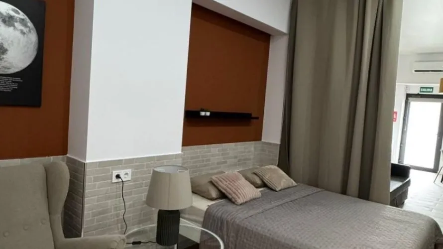 Apartamento de 1 dormitorio en Valencia, España No. 1497 № 1