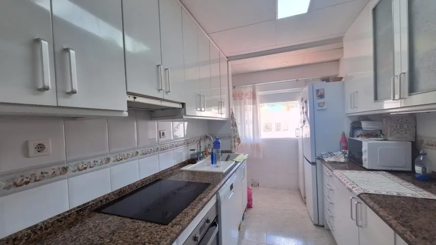 Apartamento de 3 dormitorios en San Blas, España No. 1421 № 3