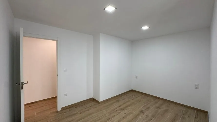 Apartamento de 3 dormitorios en La Mata, España No. 1109 № 24