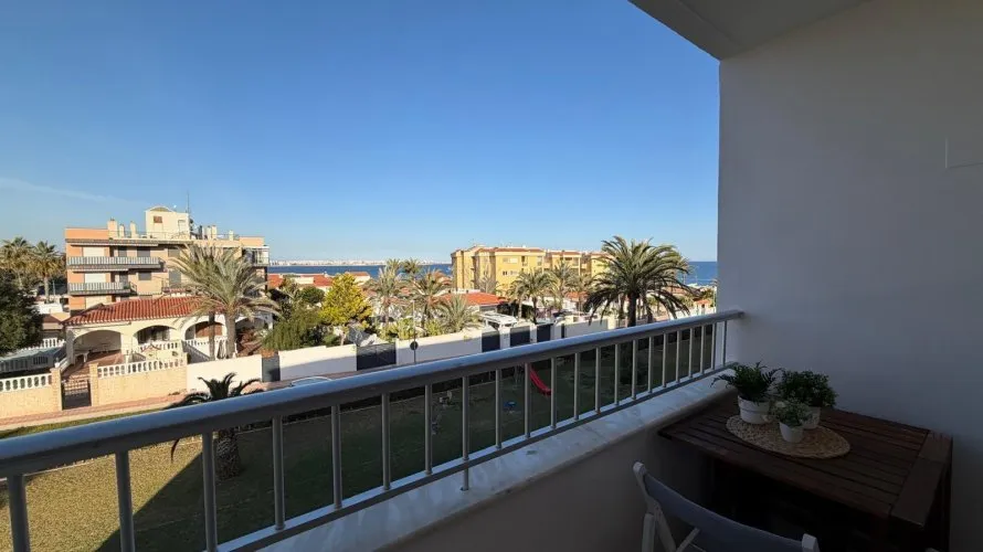 Apartamento de 3 dormitorios en Torrevieja, España No. 1139 № 3